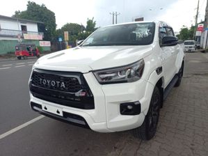 Toyota Hilux Z GR Sport 2023