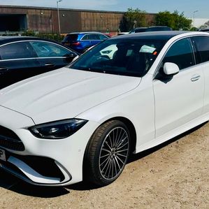 Mercedes Benz C200 AMG Premium Plus 2025 - Image 3