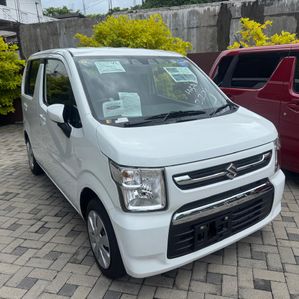 Suzuki Wagon R FX Safety 2023 - Image 2