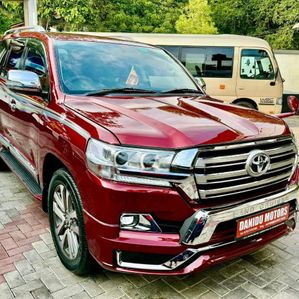 Toyota Land Cruiser Sahara V8 2011 - Image 3