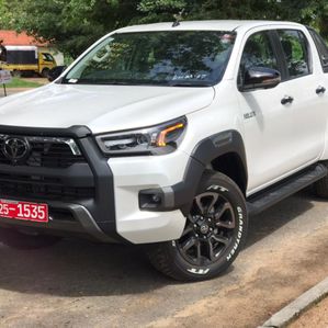 Toyota Hilux Rocco 2024 - Image 2