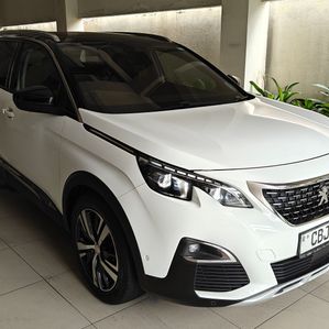 Peugeot 5008 2019 - Image 2