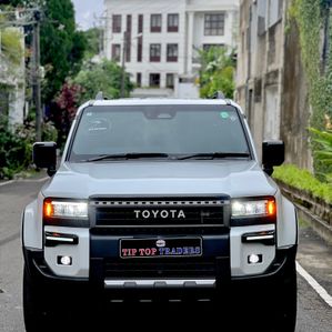 Toyota Land Cruiser Prado 250 First Edition 2024 - Image 2
