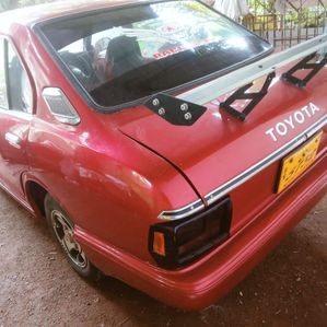 Toyota Corolla 1972 - Image 3