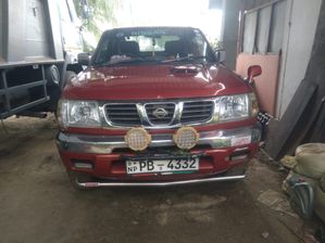 Nissan GC-LFMD22 2002