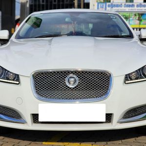 Jaguar XF 2013 - Image 2