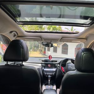 Nissan X-Trail Full Option 2016 - Image 2