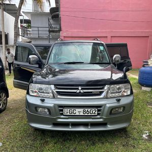 Mitsubishi Montero 2000 - Image 2