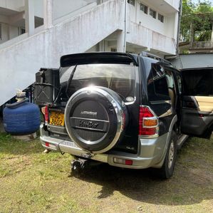 Mitsubishi Montero 2000 - Image 3