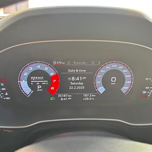 Audi Q3 Vorsprung S Line 2019 - Image 2