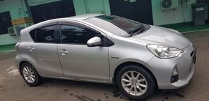 Toyota Aqua G Grade 2012