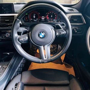 BMW 318i Shadow education 2019 - Image 3