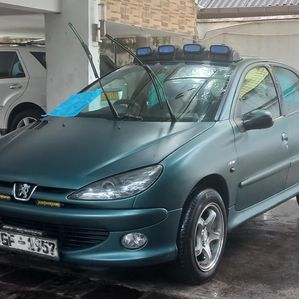 Peugeot 206 XR Diesel 1.9L 2002 - Image 2