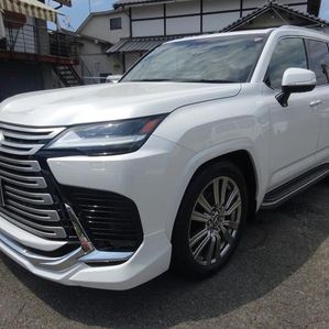 Lexus LX600 EXECUTIVE SPEC 2024 - Image 2