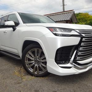 Lexus LX600 EXECUTIVE SPEC 2024 - Image 3