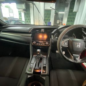 Honda Civic SR 2017 - Image 3