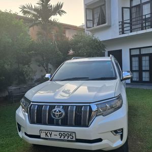 Toyota Land Cruiser Prado 150 TX 2012 - Image 2
