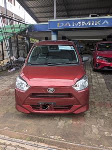 Daihatsu Mira es Red 2023