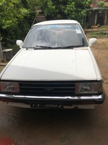 Nissan Sunny B11 1984