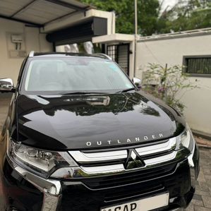 Mitsubishi Outlander 2015 - Image 2