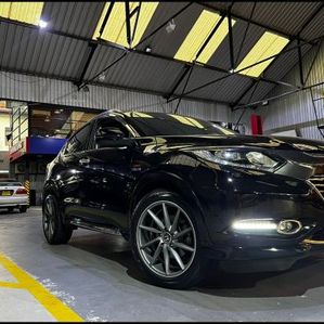 Honda Vezel Z 2014 - Image 2
