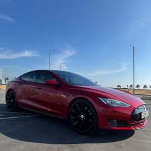 Tesla Model S 2016 - Image 2