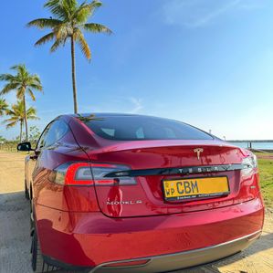 Tesla Model S 2016 - Image 3