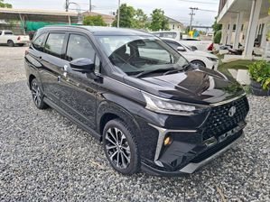 Toyota VELOZ (Brand new) 2025