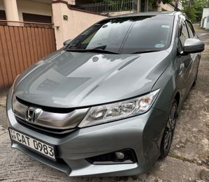 Honda Grace EX 2016