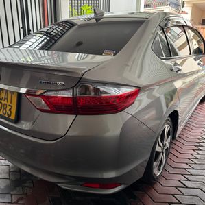 Honda Grace EX 2016 - Image 3