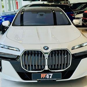 BMW i7 M 60 Ultimate B/New 2024 - Image 3