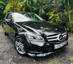 Mercedes Benz E220 2014