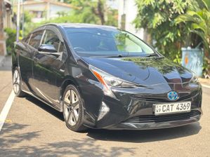 Toyota Prius 4th Gen 1st Owner 2016