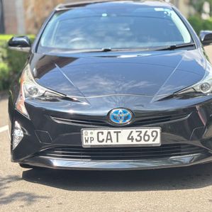 Toyota Prius 4th Gen 1st Owner 2016 - Image 3