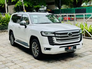 Toyota Land Cruiser Sahara LC 300 ZX Brand New 2023