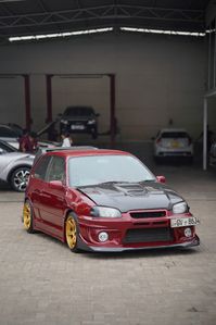 Toyota Starlet Glanza 1999