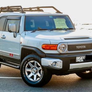Toyota FJ Cruiser 2014 - Image 2