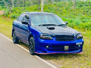 Suzuki Baleno 2000