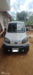 Bajaj Qute 2019