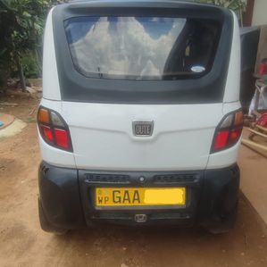 Bajaj Qute 2019 - Image 3