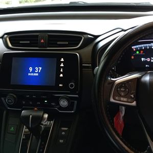 Honda CRV 5 Seater 2018 - Image 2