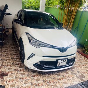 Toyota CHR NGX50 2018 - Image 2