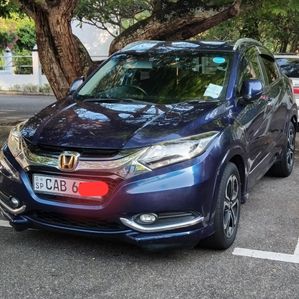 Honda Vezel Z Grade Orange 2014 - Image 2