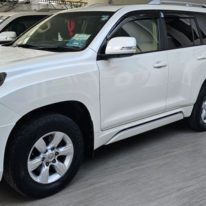 Toyota Land Cruiser Prado TX 150 2015 - Image 3
