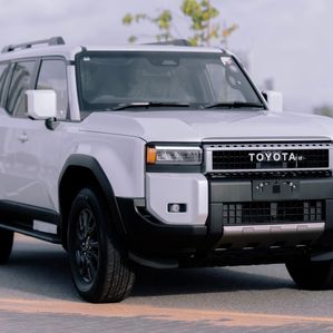 Toyota Land Cruiser Prado 250 VX Full Spec 2024 - Image 2