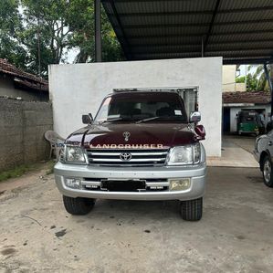 Toyota Land Cruiser Prado 1997 - Image 2