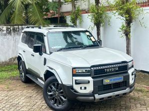 Toyota Land Cruiser Prado 250 ZX DIESEL 2024