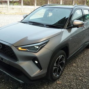 Toyota Yaris Cross L Pre 2 Tone 2025 - Image 2