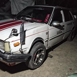 Nissan Sunny 1989 - Image 2