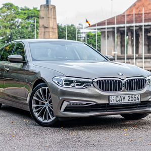 BMW 530i Straight Petrol 2017 - Image 2